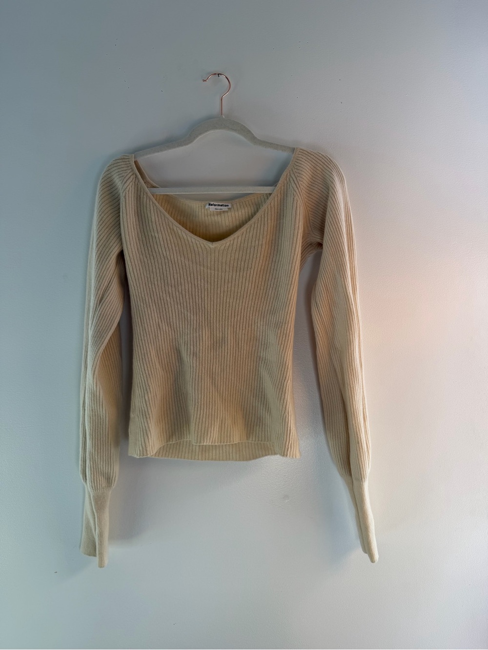 Reformation Ribbed V-Neck Long Sleeve Sweater